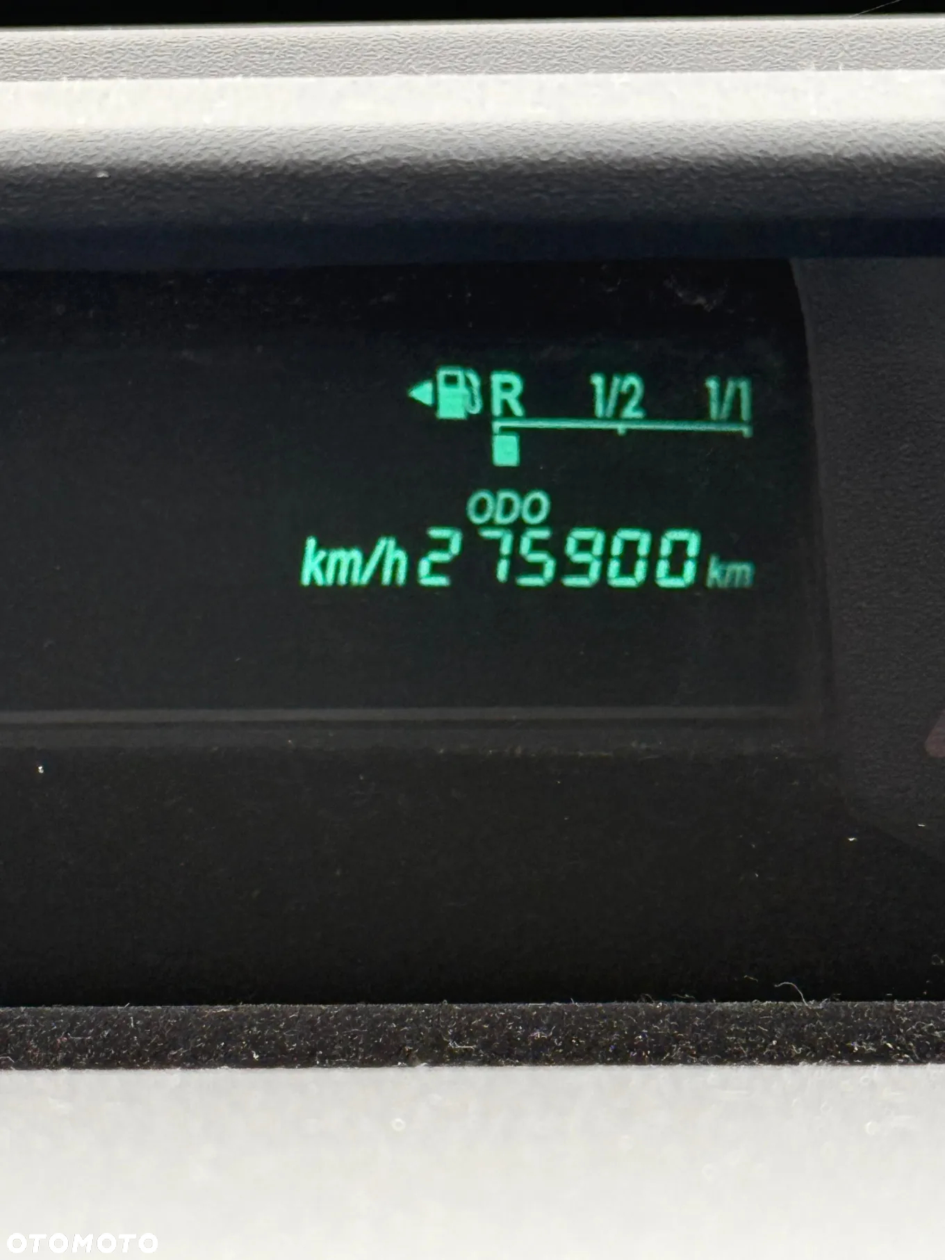 Toyota Prius - 15