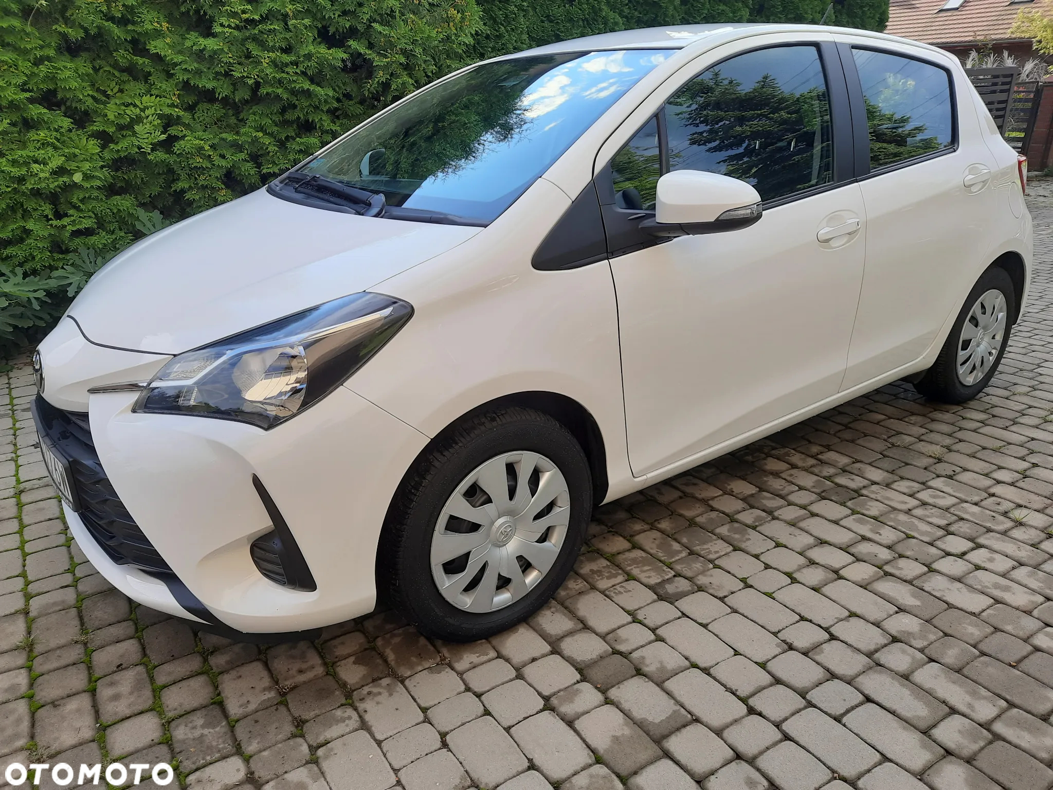Toyota Yaris 1.5 Active - 2