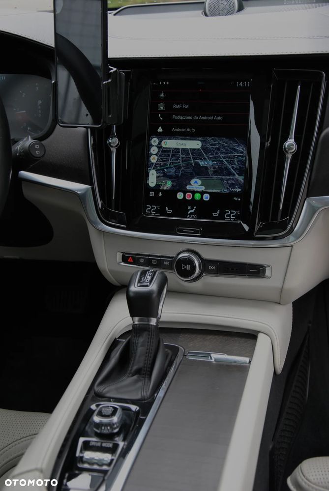 Volvo V90 Cross Country D5 SCR AWD Pro - 34