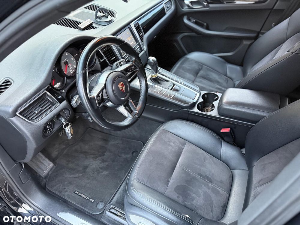 Porsche Macan - 19