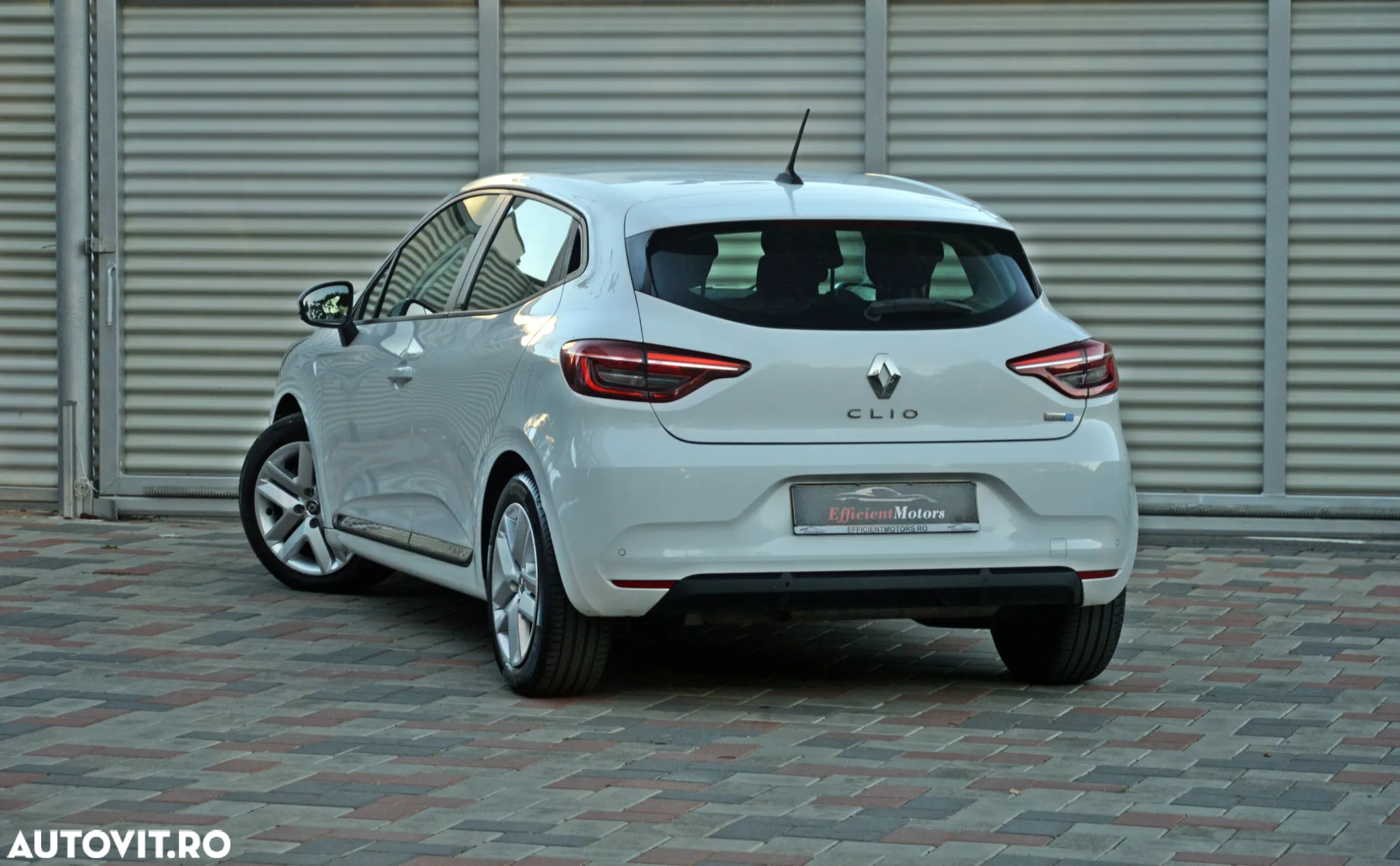 Renault Clio E-TECH Hybrid 140 BUSINESS EDITION - 4