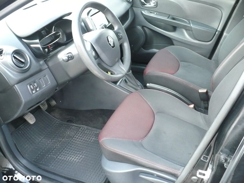Renault Clio 1.2 16V 75 Start - 13