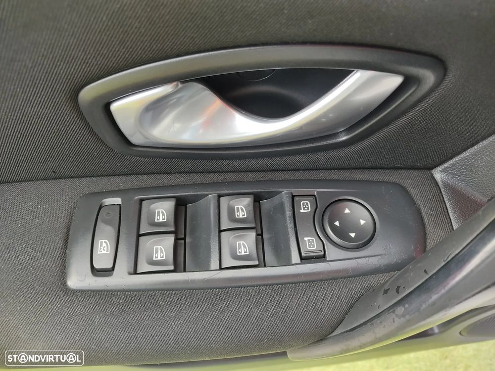 Renault Laguna Break 1.5 dCi Confort - 20