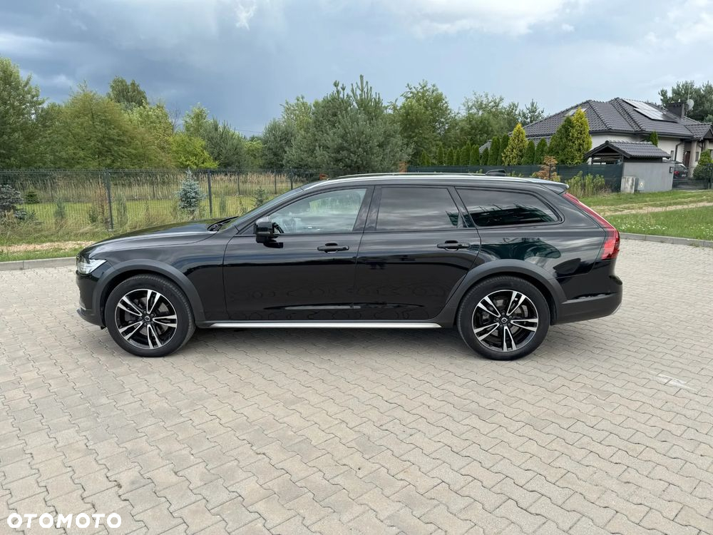Volvo V90 Cross Country D5 AWD Pro - 3