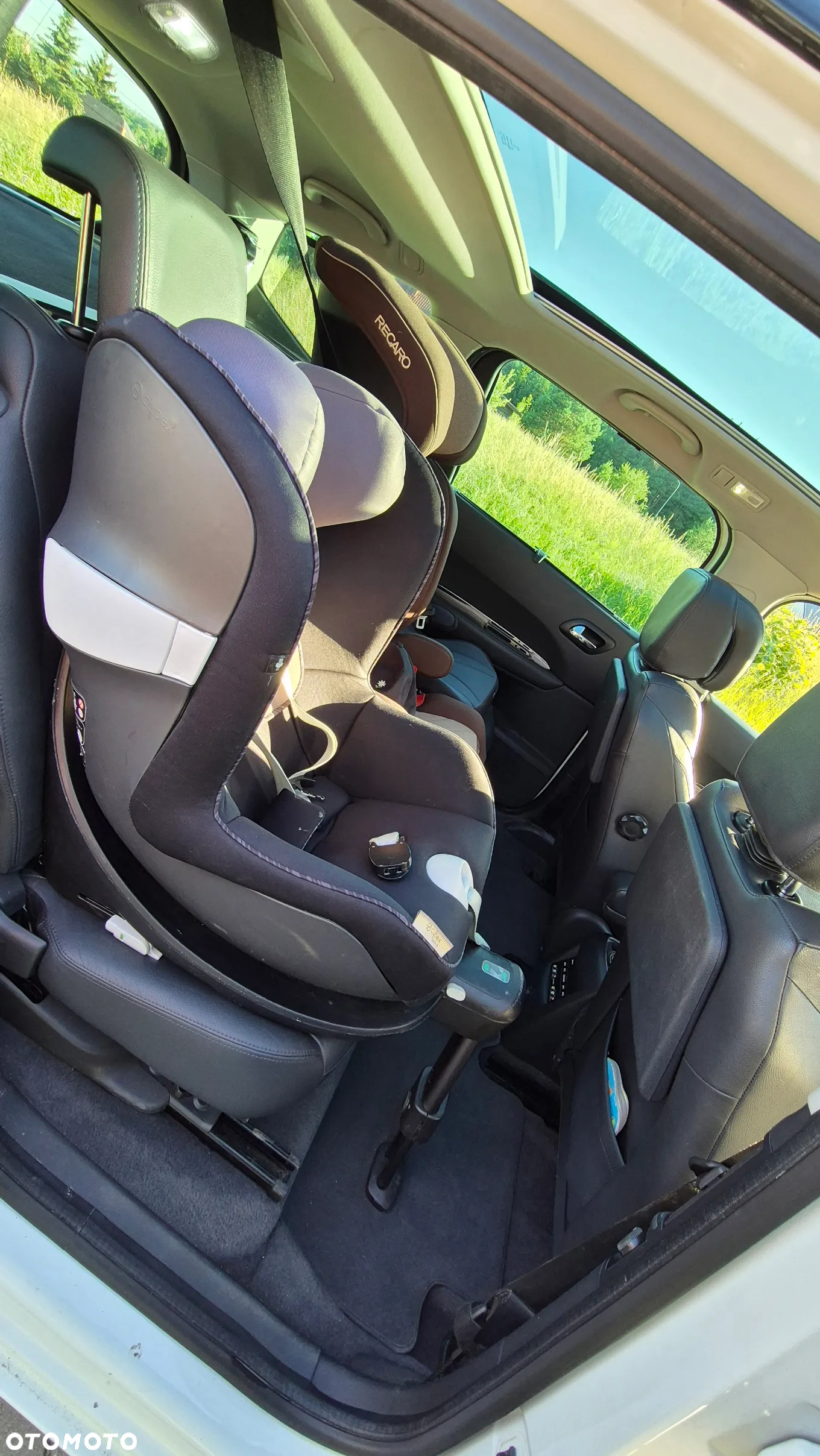 Peugeot 5008 2.0 HDi Allure 7os - 14