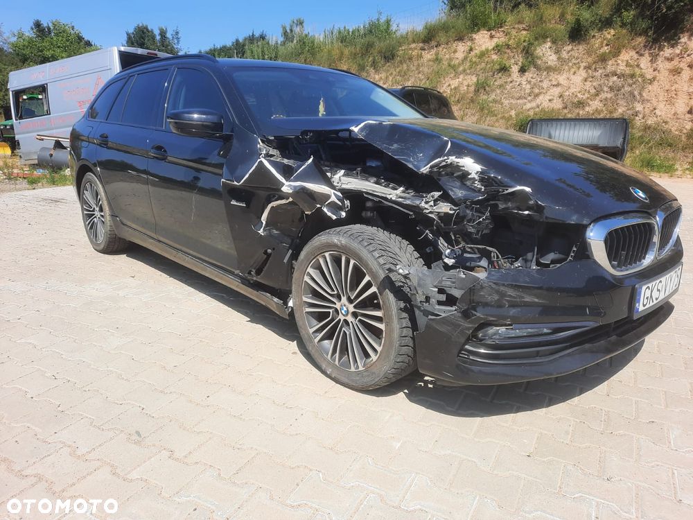 BMW Seria 5 520d Luxury Line - 4