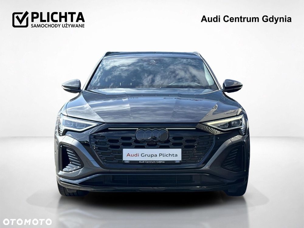 Audi Q8 Sportback e-tron - 10