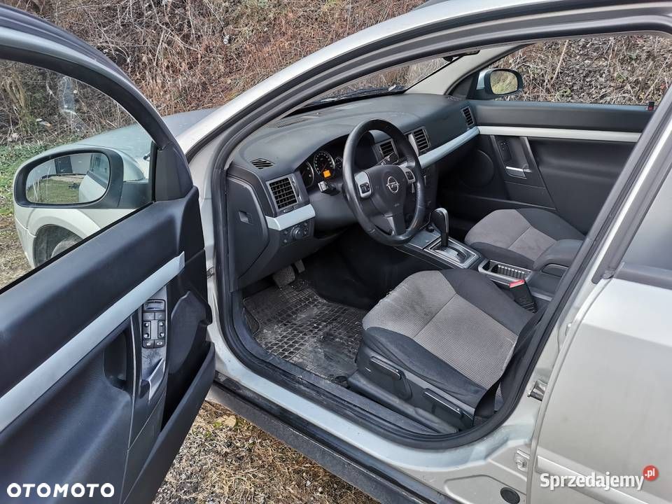 Opel Vectra 1.9 CDTI Cosmo ActiveSelect - 4