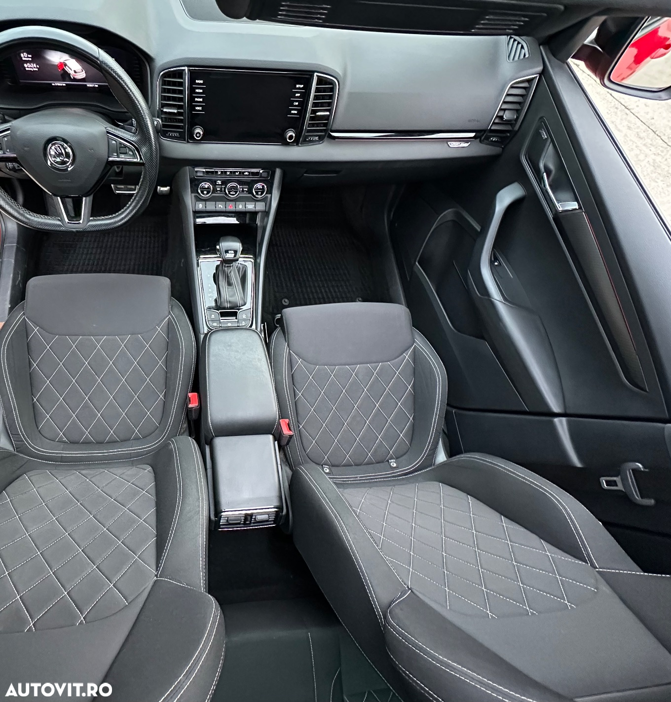 Skoda Karoq 2.0 TSI 4X4 DSG Sportline - 5
