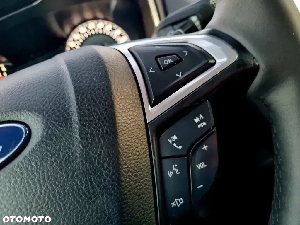 Ford Mondeo 2.0 TDCi Titanium PowerShift - 18