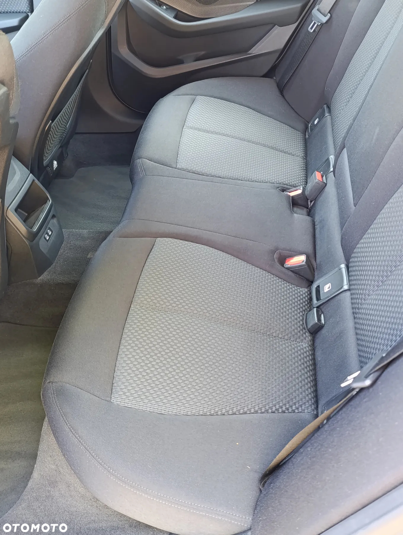 BMW Seria 2 218i Advantage - 22