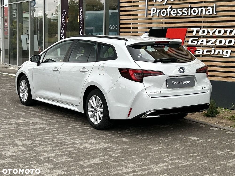 Toyota Corolla 1.8 Hybrid Comfort - 3
