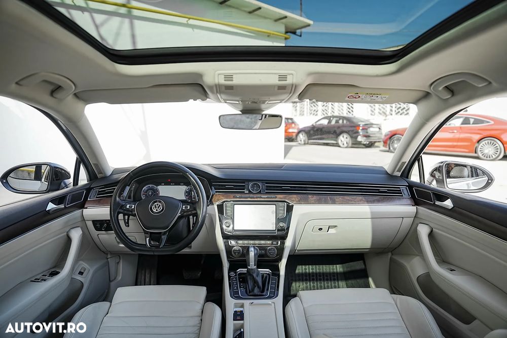 Volkswagen Passat 2.0 TDI SCR 4Motion DSG Highline - 14