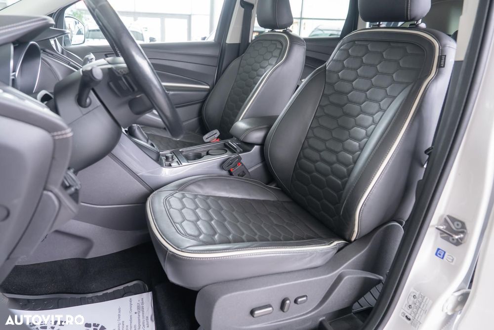 Ford Kuga 2.0 TDCi 4x4 Aut. Vignale - 20