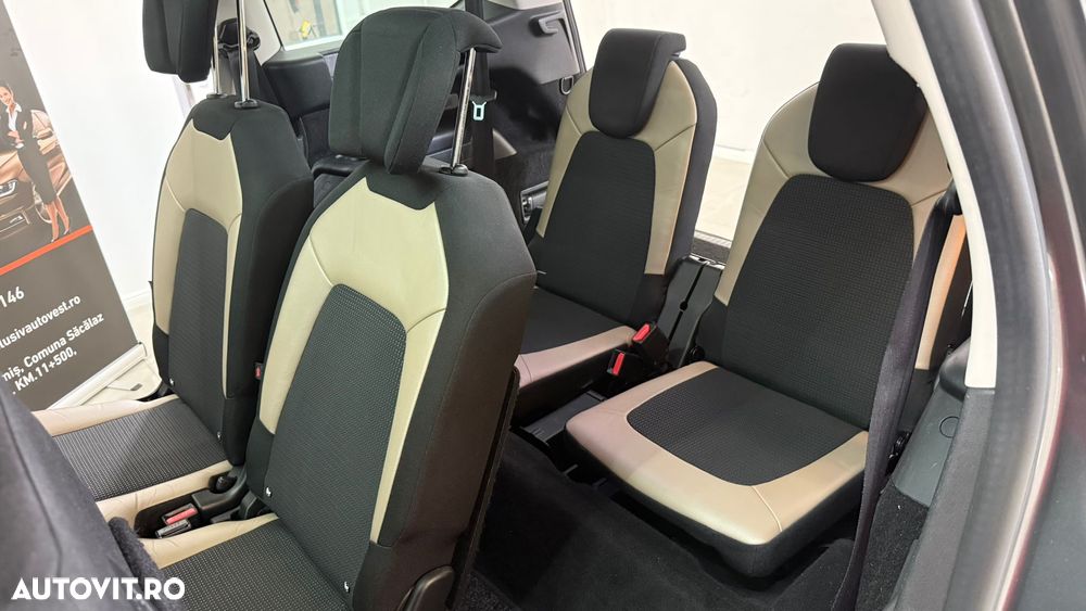 Citroën C4 Picasso - 16