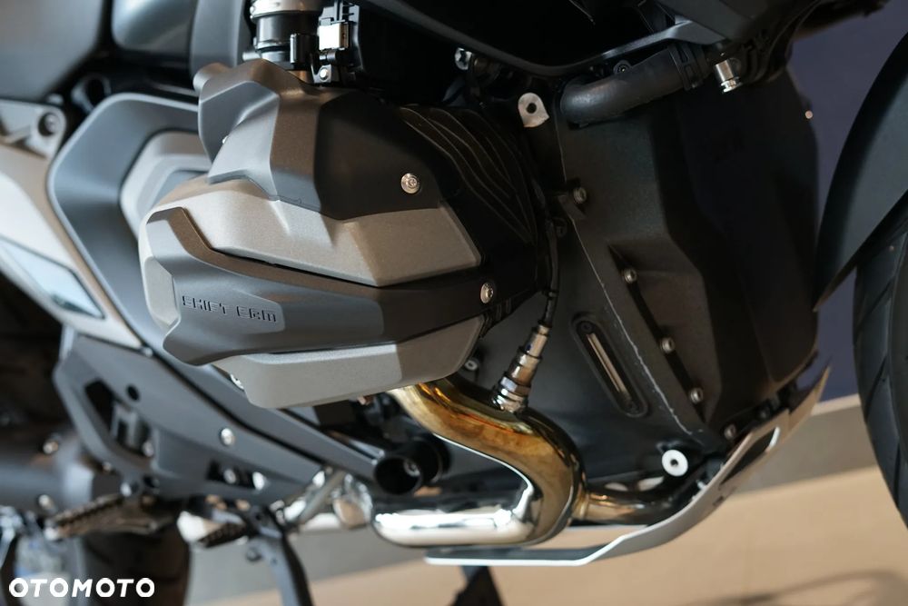 BMW R - 19