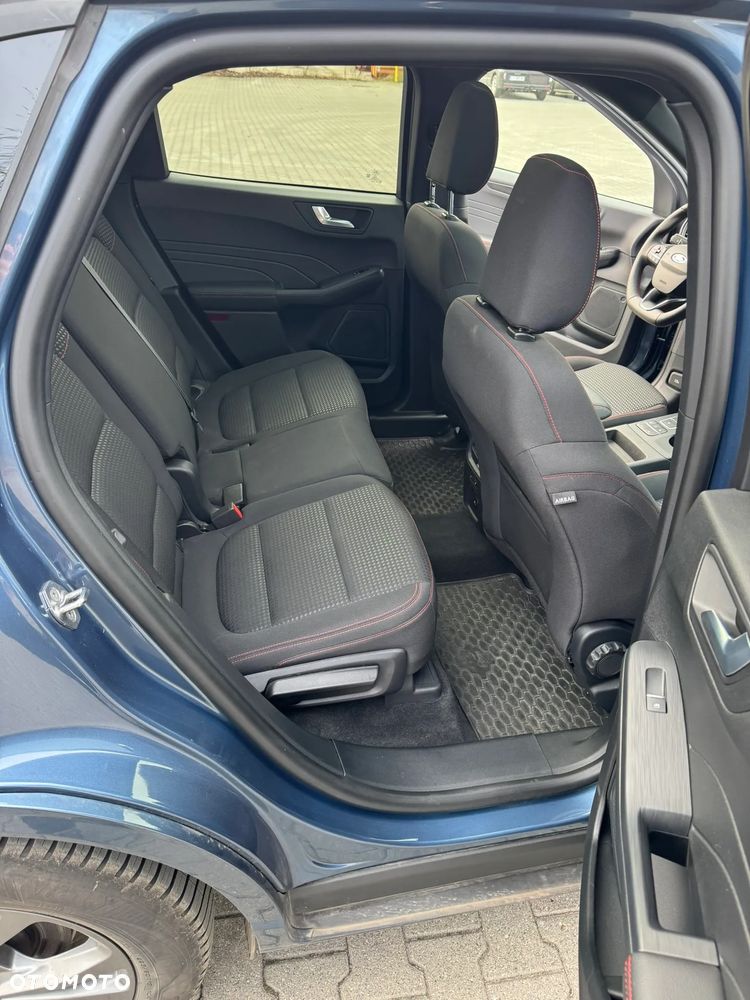 Ford Kuga 2.5 Duratec PHEV ST-LINE X - 17