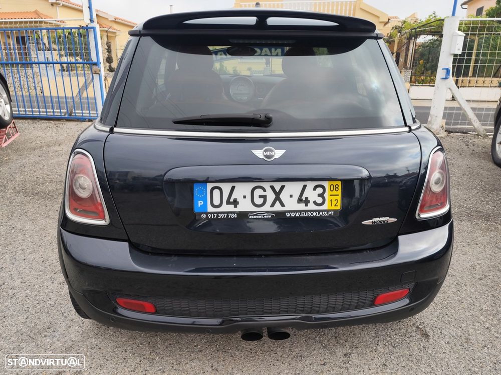 MINI 3 Portas John Cooper Works - 9