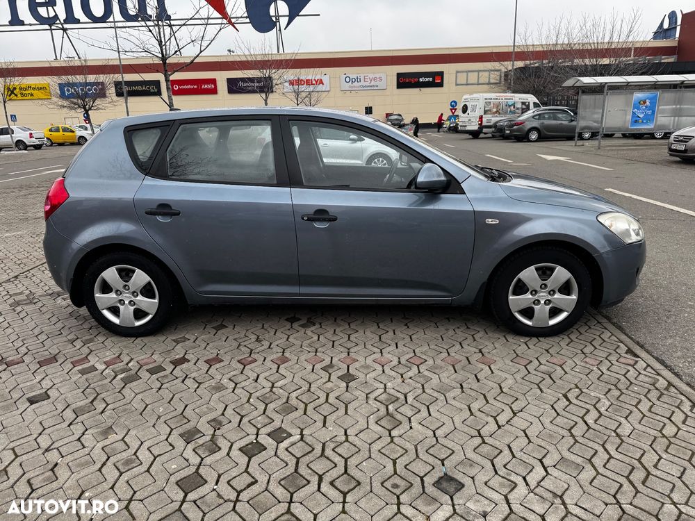 Kia Ceed - 20