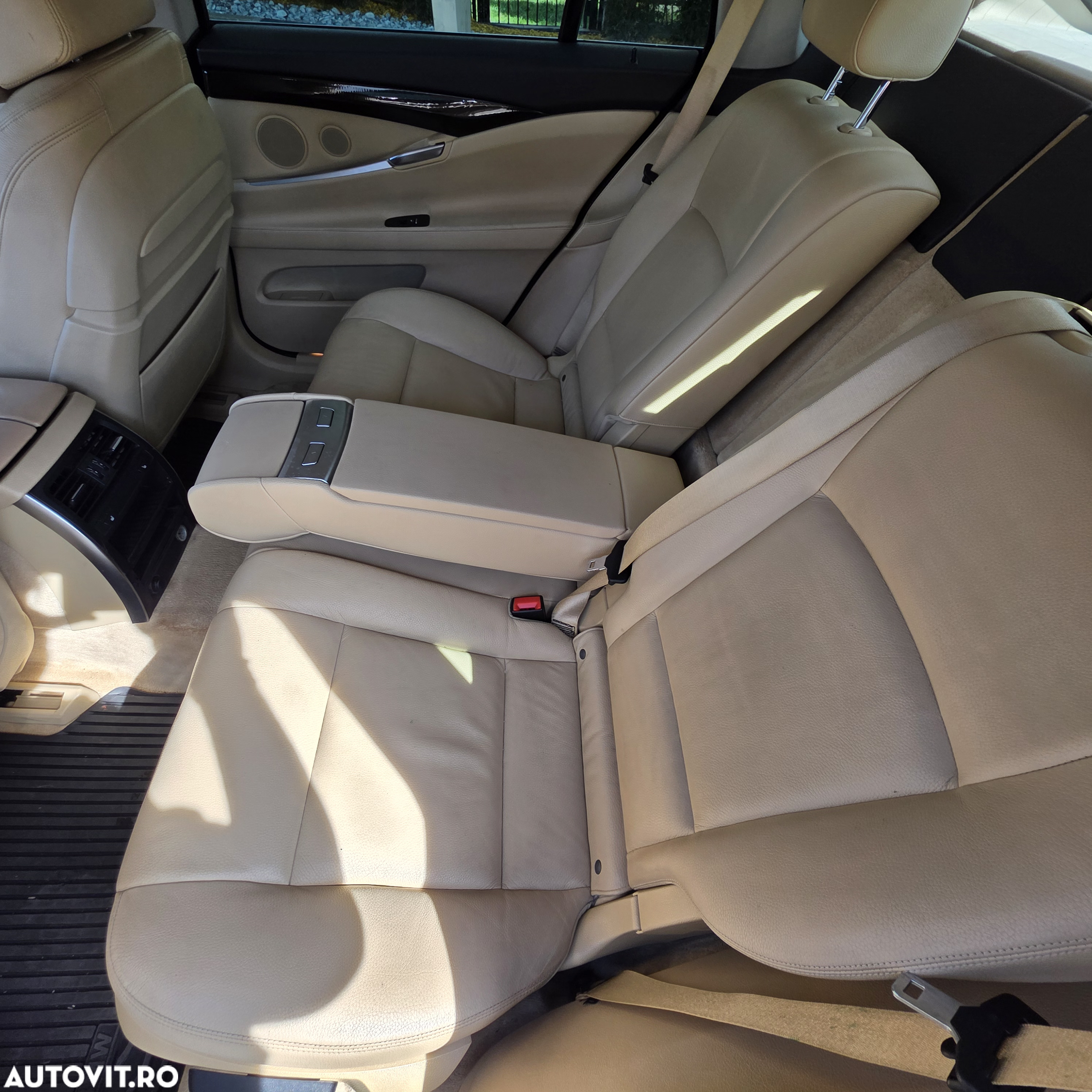 BMW Seria 5 530d xDrive AT - 7