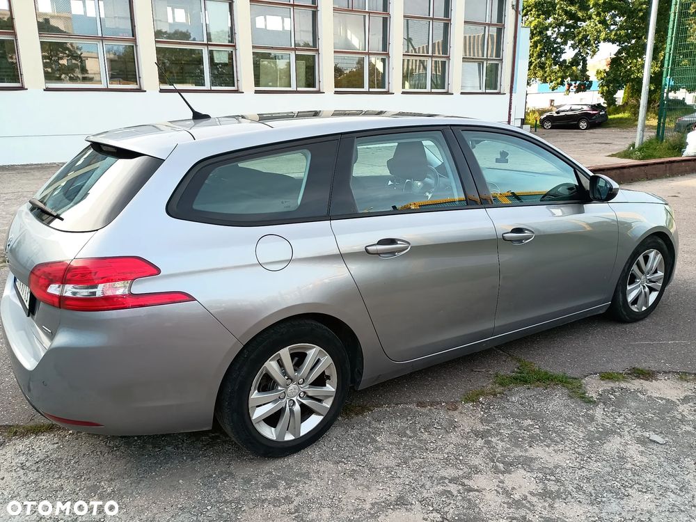 Peugeot 308 1.6 BlueHDi Allure S&S - 4