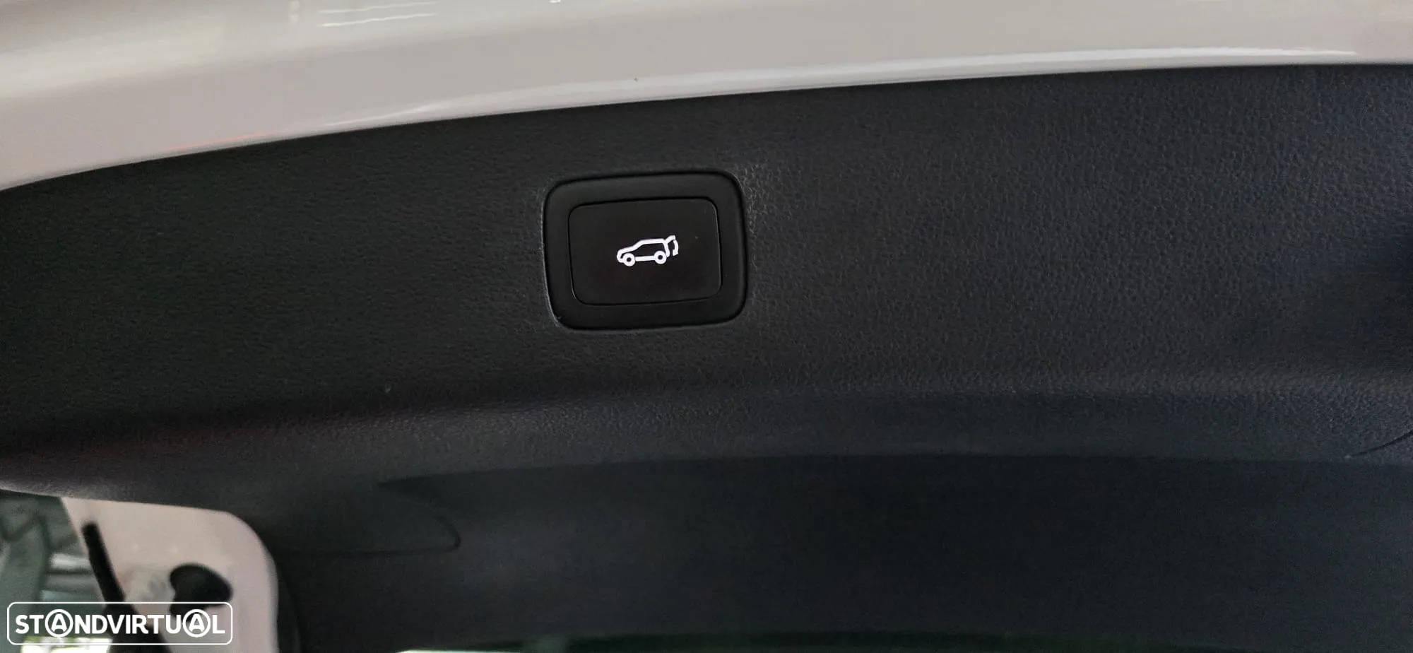 MG EHS 1.5 T-GDI Plug-in Hybrid Luxury - 24