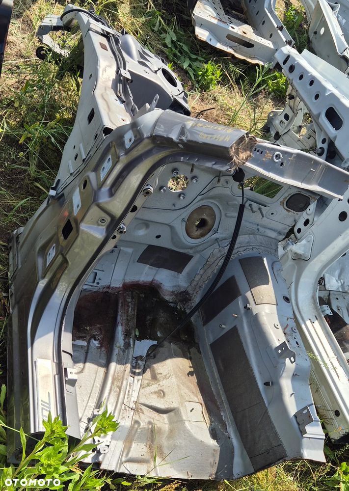 Ćwiartka Podłużnica Fartuch Słupek Przód Przednia Lewa Maserati Quattroporte VI 2014- - 3