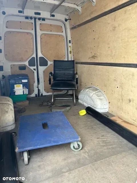 Volkswagen Crafter - 16