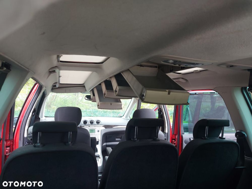 Ford Galaxy 2.0 TDCi Ghia - 18