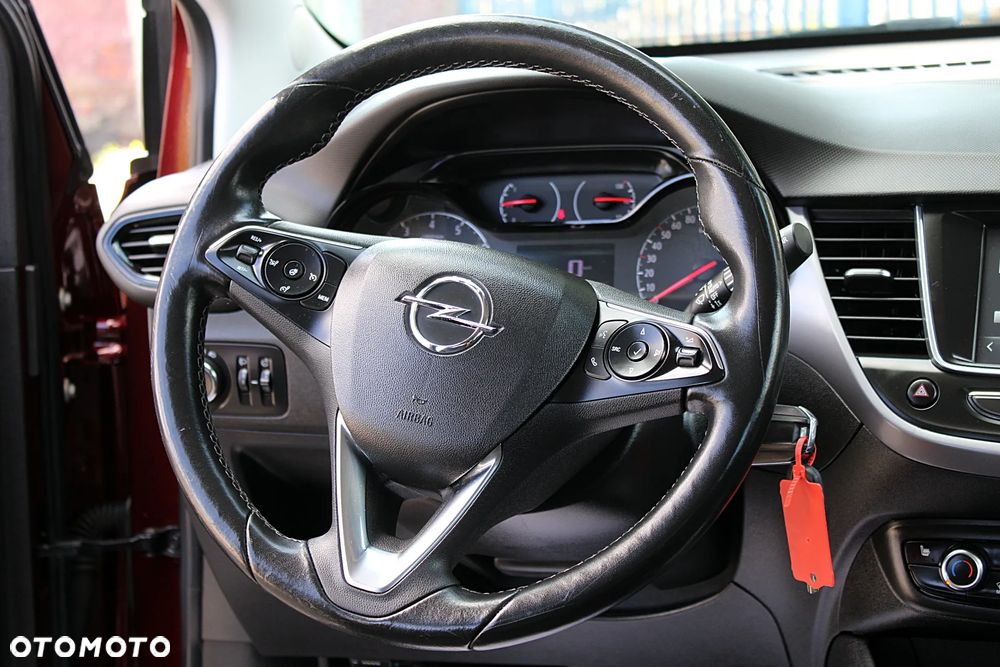 Opel Crossland X - 19