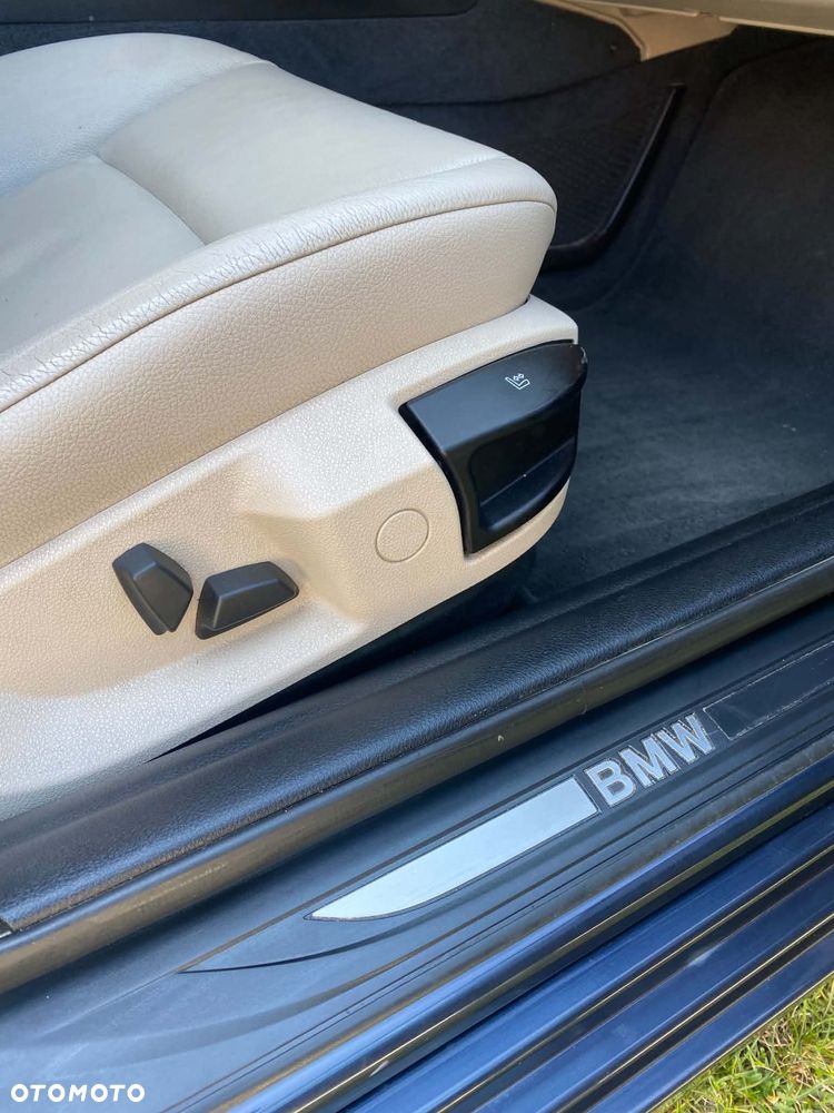 BMW Seria 5 520d - 16