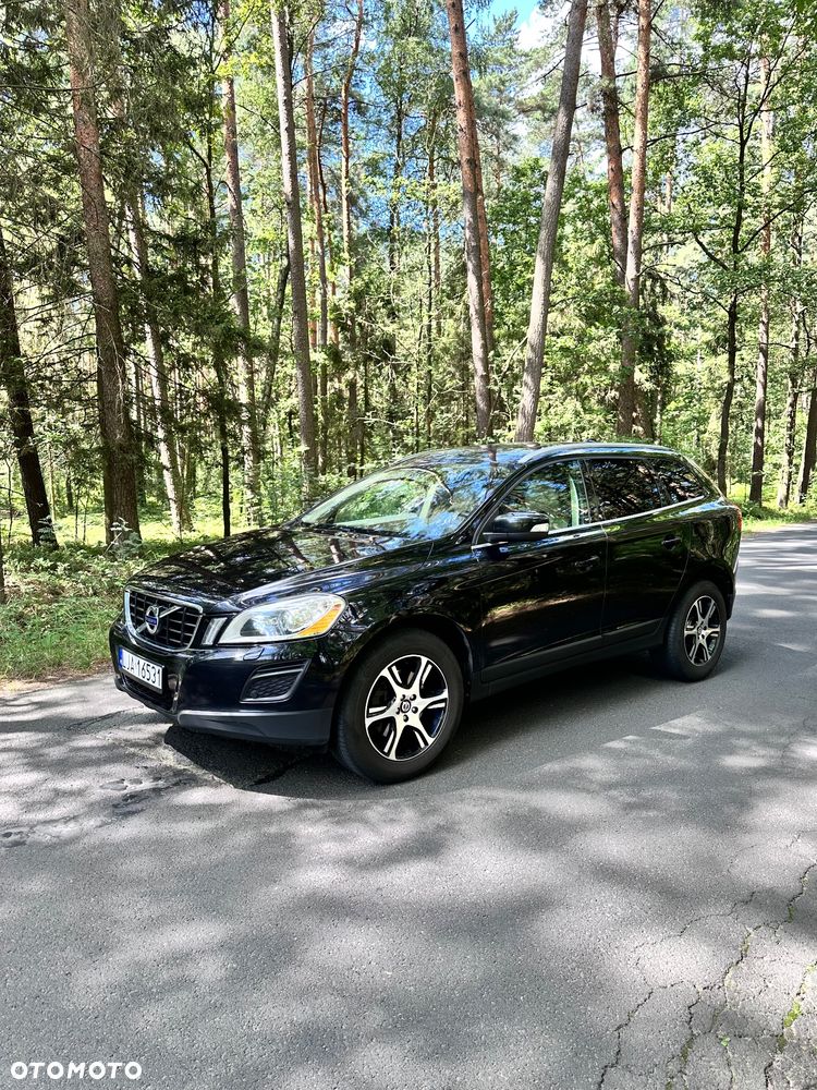 Volvo XC 60 D3 Momentum - 4