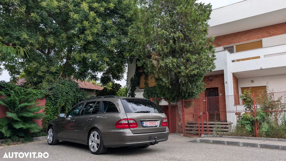 Mercedes-Benz E - 6