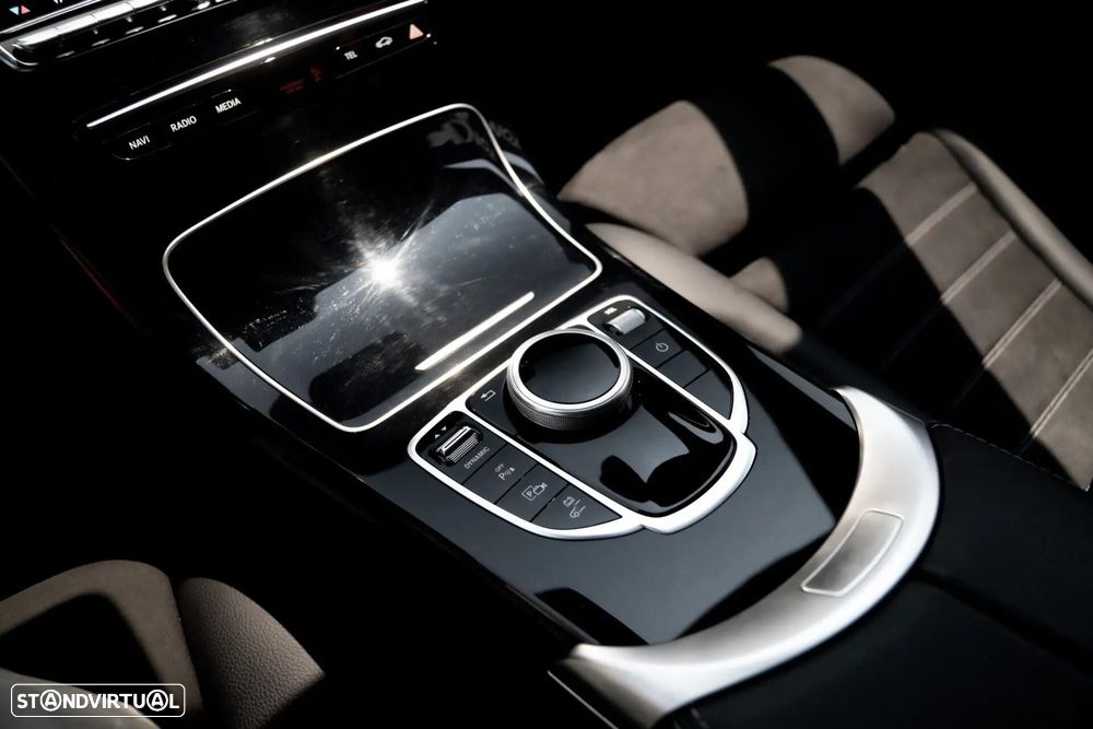 Mercedes-Benz C 300 de T 9G-TRONIC AMG Line - 23