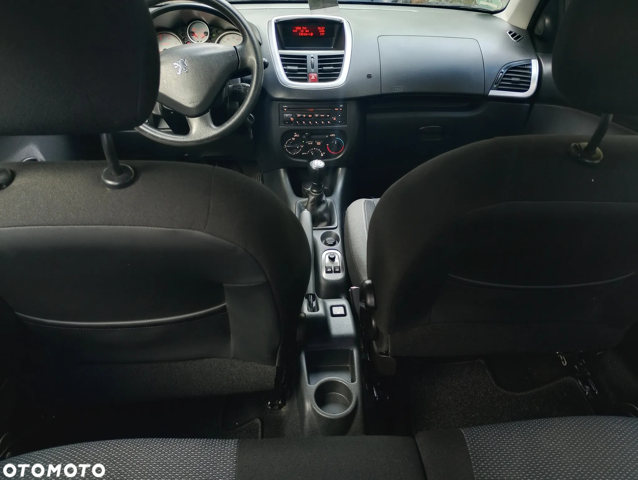 Peugeot 206 - 13
