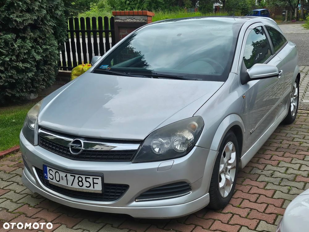 Opel Astra GTC 1.7 CDTI Cosmo - 9