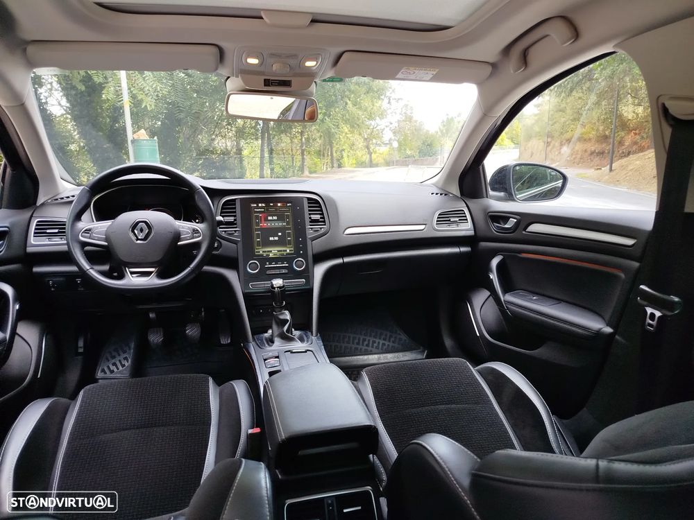 Renault Mégane Grand Coupe - 9