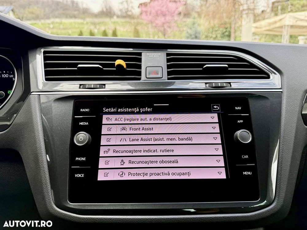 Volkswagen Tiguan 2.0 TDI SCR DSG - 14