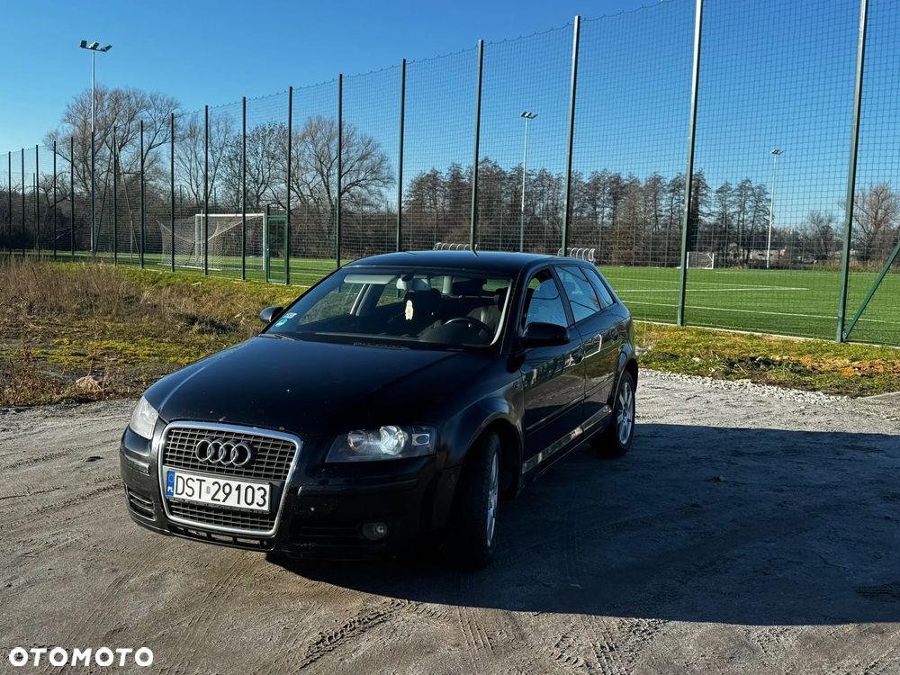 Audi A3 Sportback 2.0 TDI DPF Attraction - 4