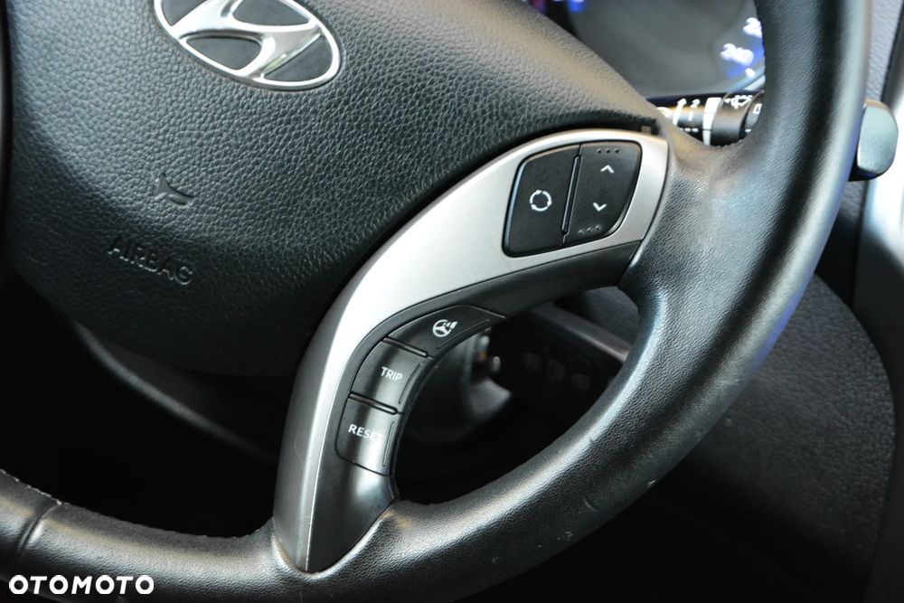 Hyundai i30 1.4 Premium - 13