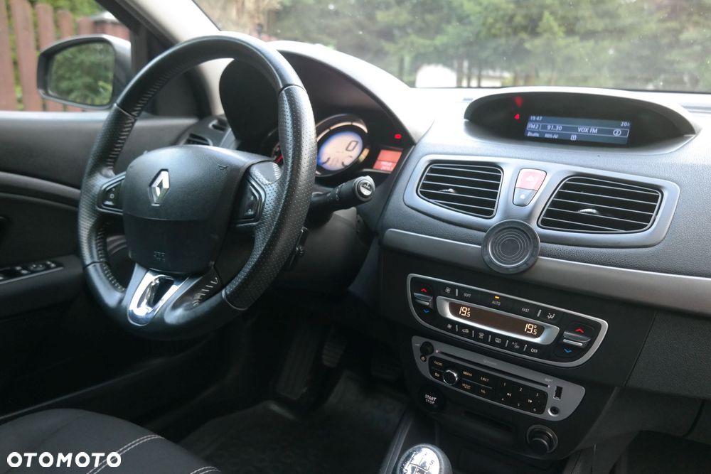 Renault Fluence - 21