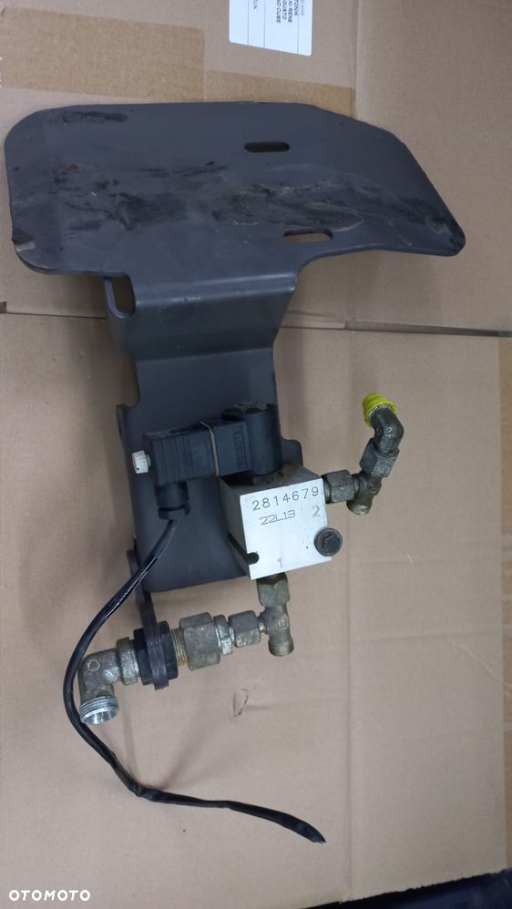 zawór hydrauliczny cewka 2814679 volvo l30b 2013r