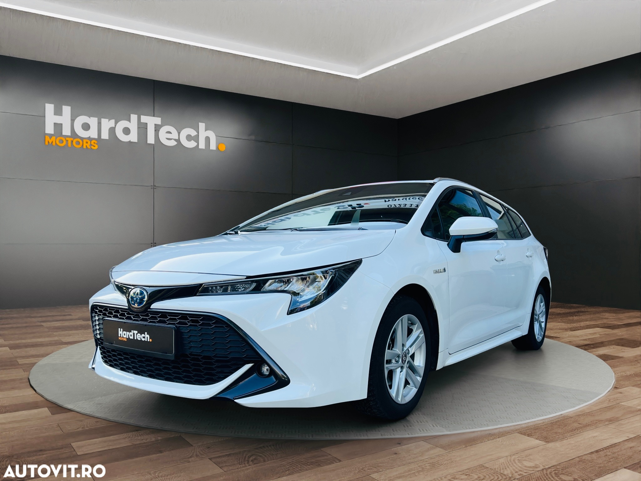 Toyota Corolla 1.8 Hybrid Touring Sports Business Edition - 3