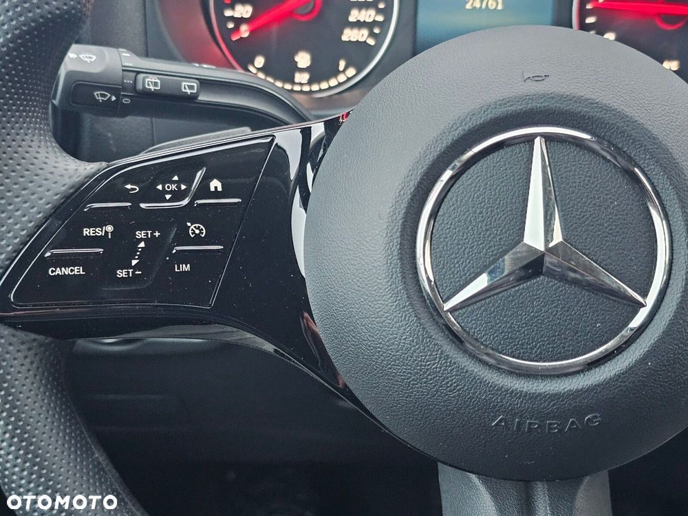 Mercedes-Benz Vito - 29