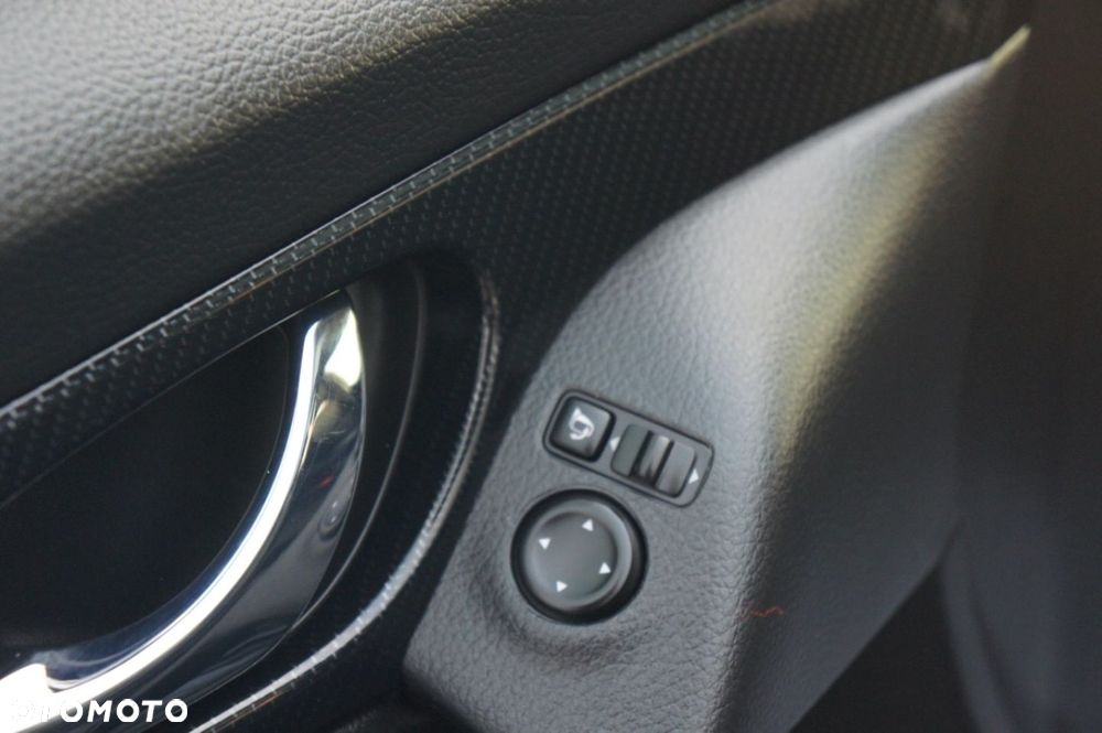 Nissan X-Trail - 16