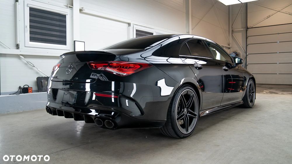 Mercedes-Benz CLA AMG 45 4-Matic 8G-DCT - 8