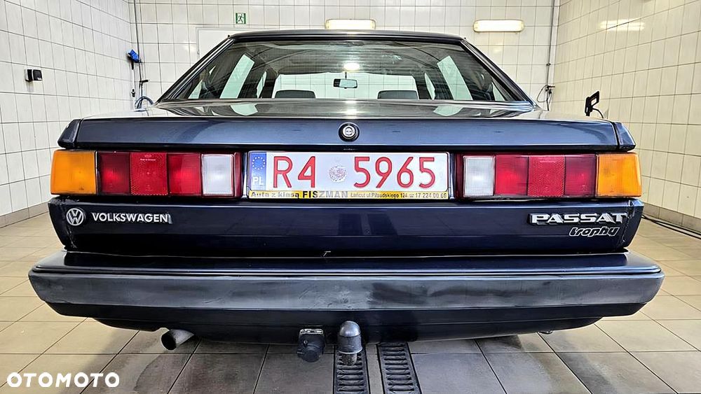 Volkswagen Passat - 7