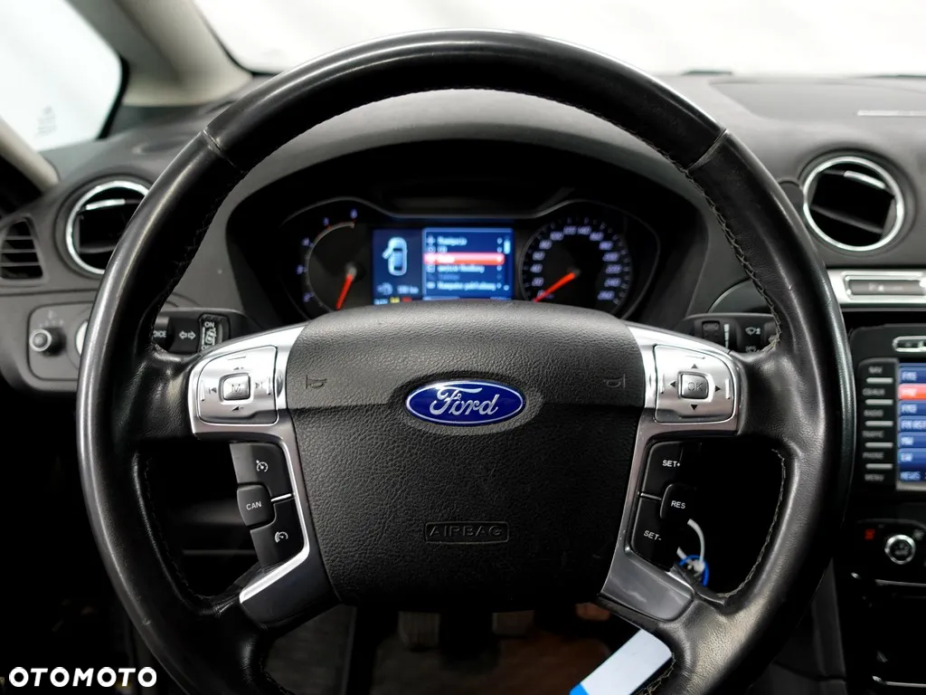Ford S-Max 2.0 TDCi Titanium - 16