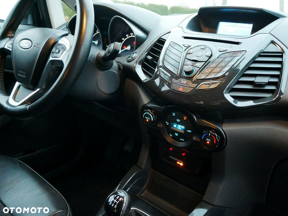 Ford EcoSport 1.0 EcoBoost TITANIUM - 19