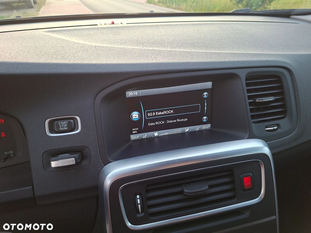 Volvo S60 D3 Momentum - 24
